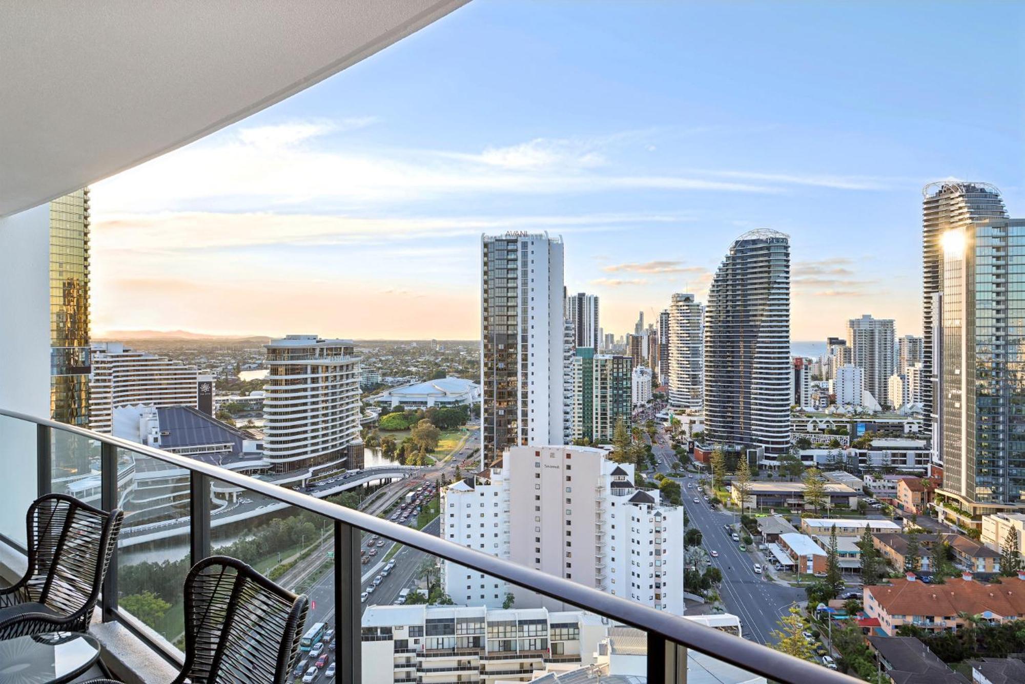Ocean View 3-Bed With Gym, Pool, Sauna & Parking Gold Coast Dış mekan fotoğraf